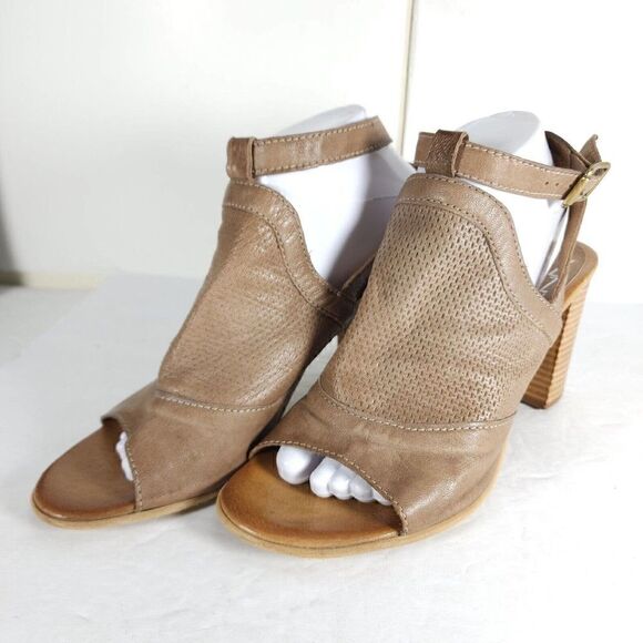 Miz Mooz Women's Shiloh US9,5 EU40 Tan Peep Toe Ankle Strap Wood Heel Sandals - Picture 1 of 14